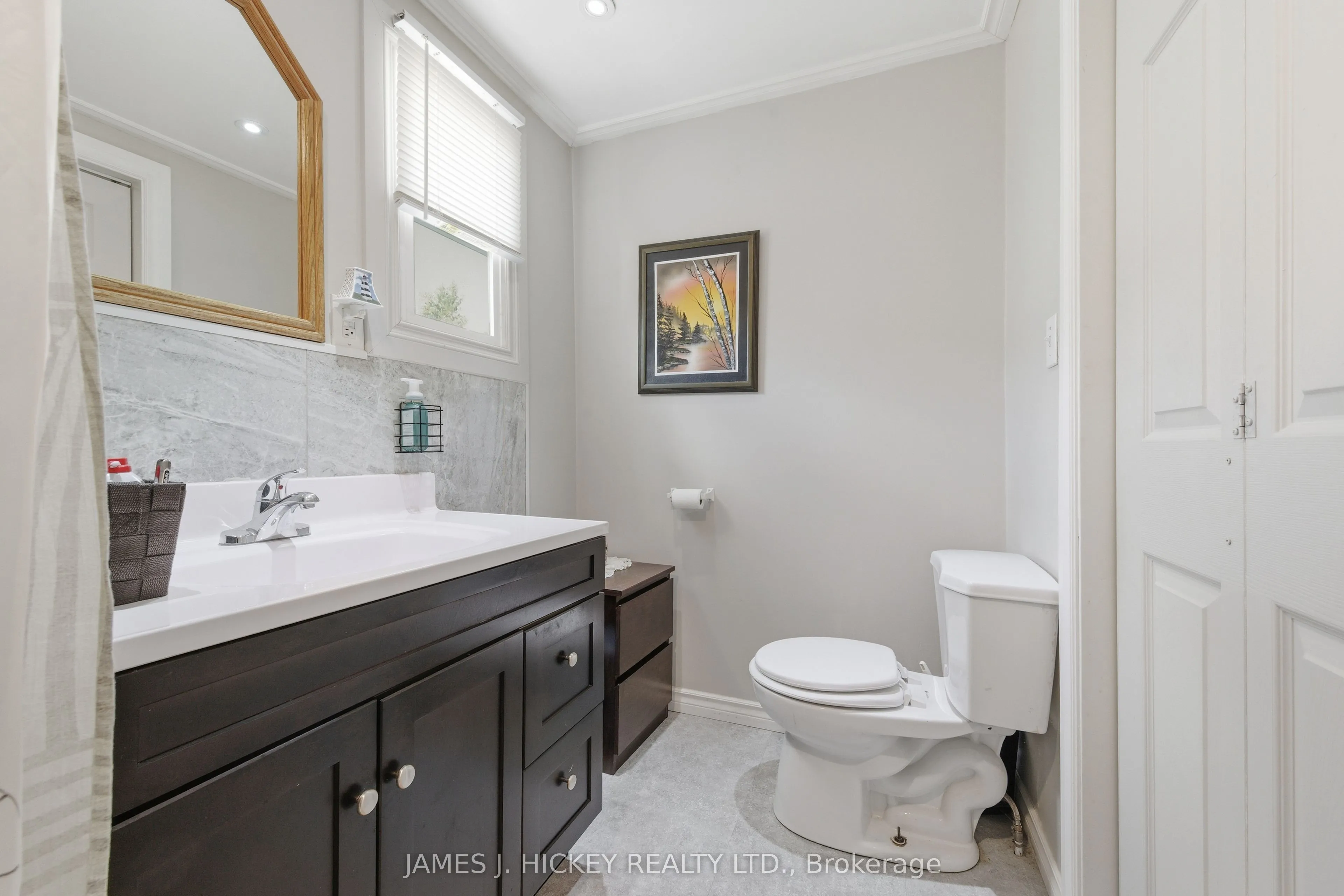 37103 Highway 17 Highway, ON K0J 2H0