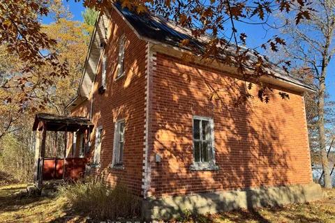 30 Grannys Lane, ON K0J 2A0