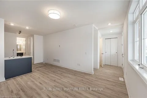 777 Beach Boulevard, ON L8H 6Y5