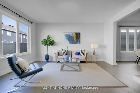 831 Derreen Avenue, ON K2S 3A7