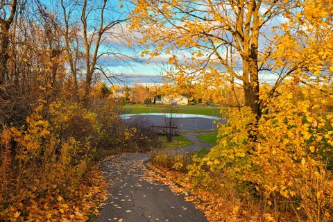 1201 Dunning Road, ON A1A 1A1