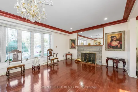 1282 Heron Road, ON K1V 6A8