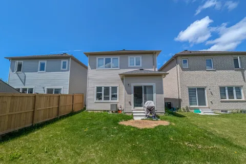 136 Tumblewood Place, ON L3B 0J3