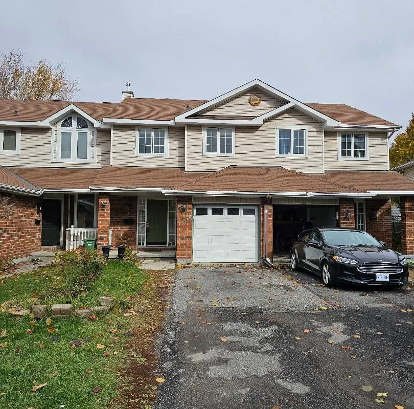 23 ORISKA Way, ON K2J 4N7