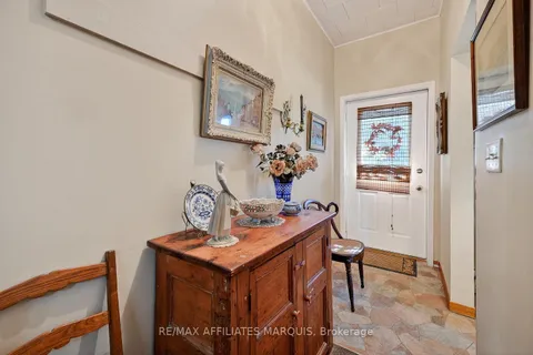 26 Rideau Street, ON K0G 1X0