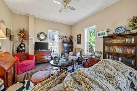 26 Rideau Street, ON K0G 1X0