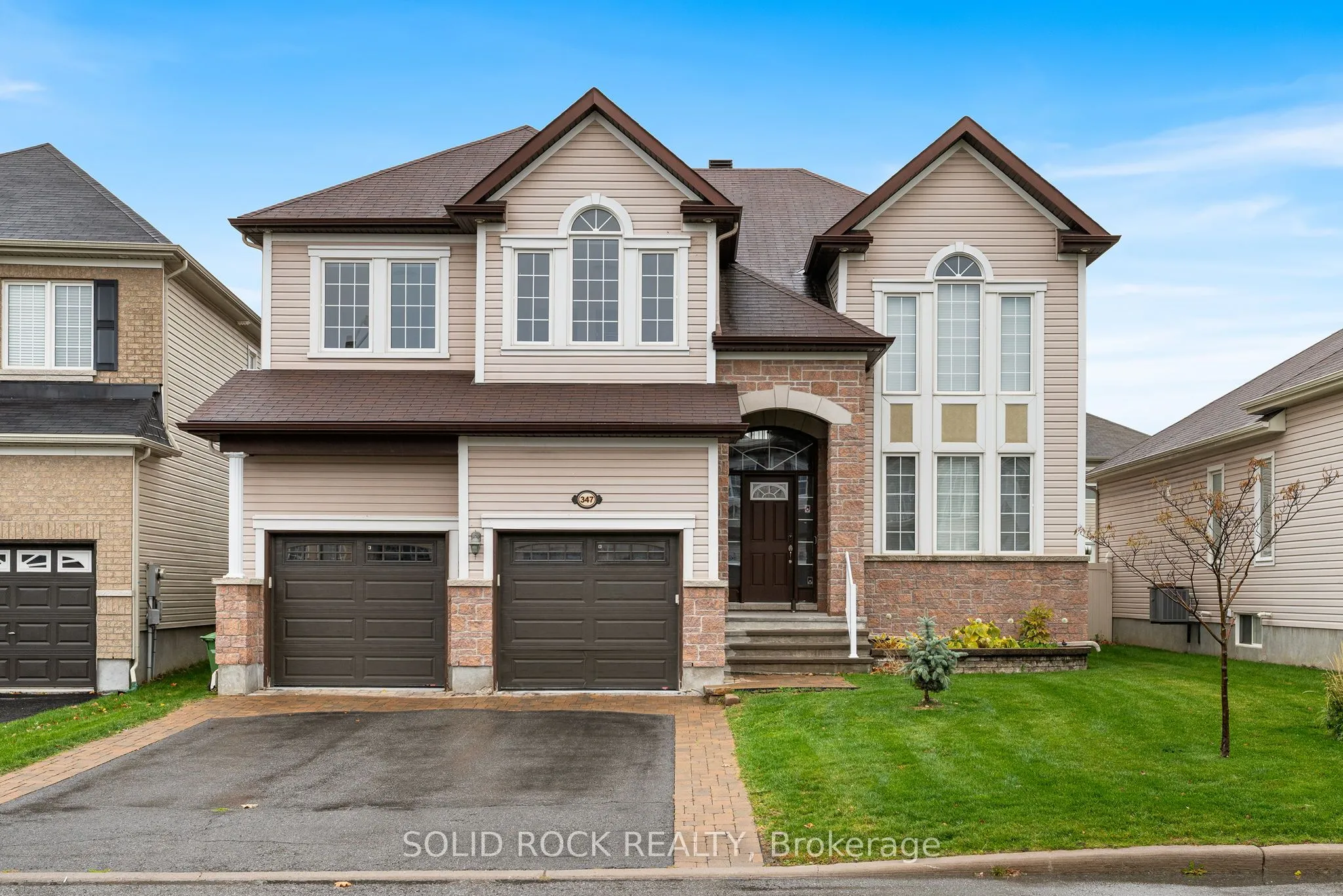 347 Bamburgh Way, ON K2J 5R1