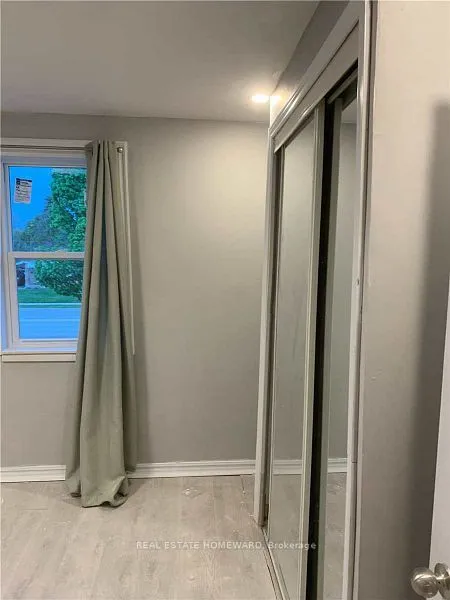 76 FAIRVIEW Drive, ON N3R 2W9