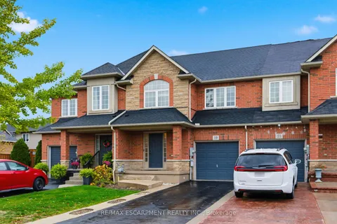 19 Blue Mountain Drive, ON L0R 1P0