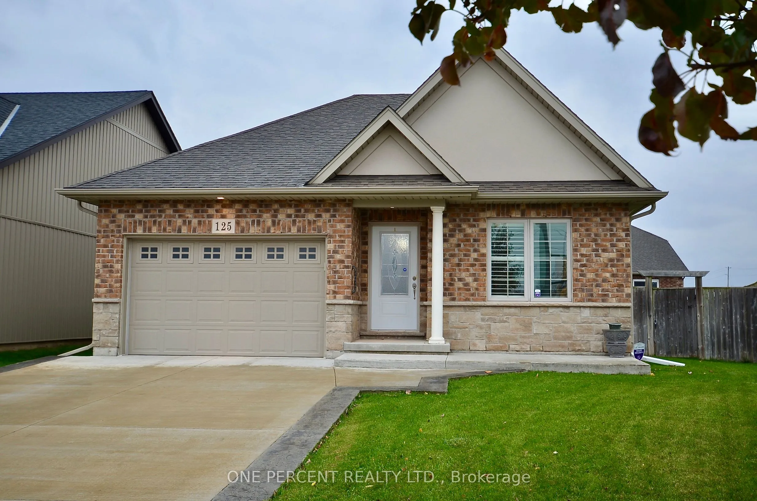 125 Clare Avenue, ON L3C 0B7