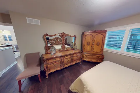 125 Clare Avenue, ON L3C 0B7