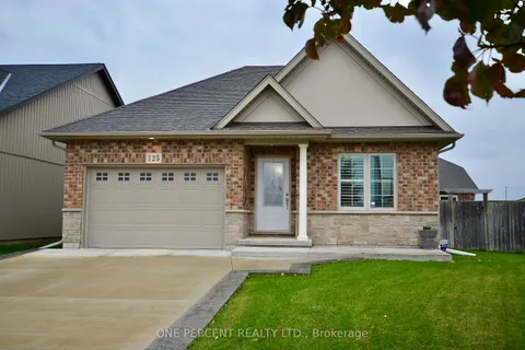 125 Clare Avenue, ON L3C 0B7