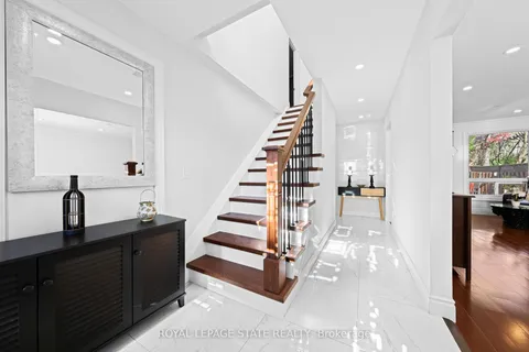 46 Novoco Drive, ON L9C 7E8