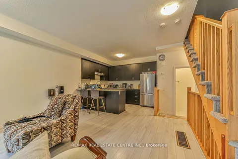 585 Colborne Street, ON N3S 0K4