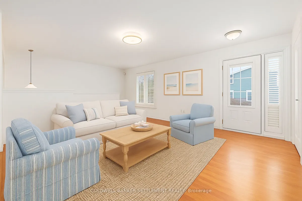 118 Bay Street, ON K7C 4K9