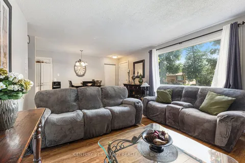 389 Thomas Street, ON K7C 3Z3