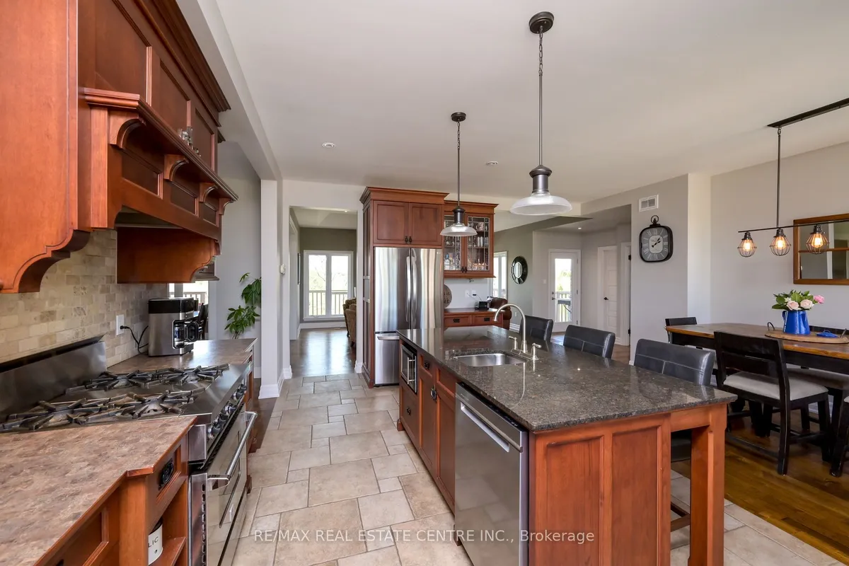 293138 8th Line, ON L9W 0T6