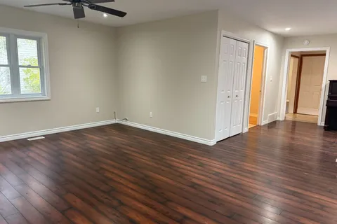 107 Centre Street, ON N0G 2A0