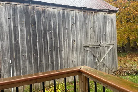 107 Centre Street, ON N0G 2A0