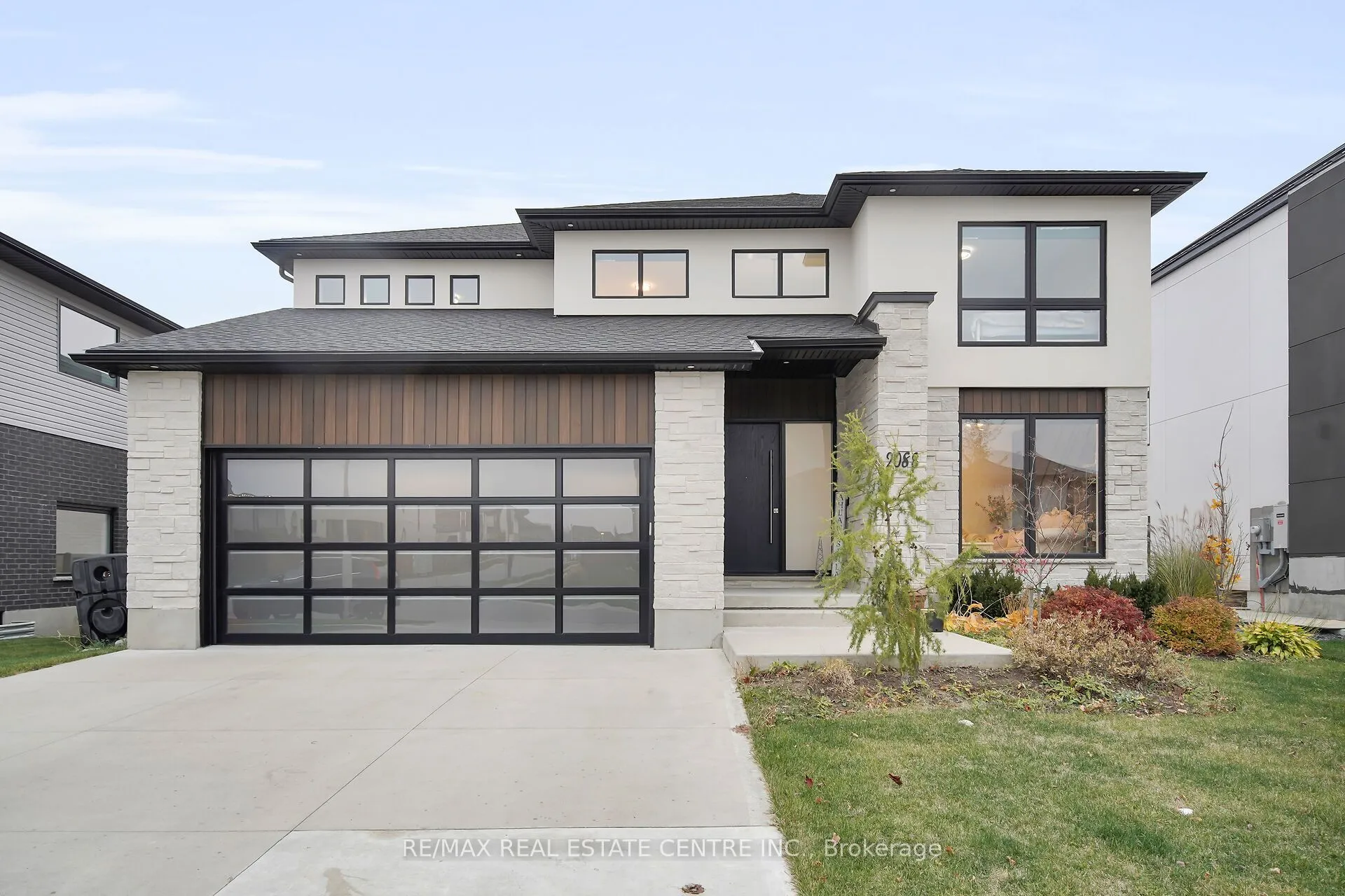 2088 IRONWOOD Road, ON N6K 0C5