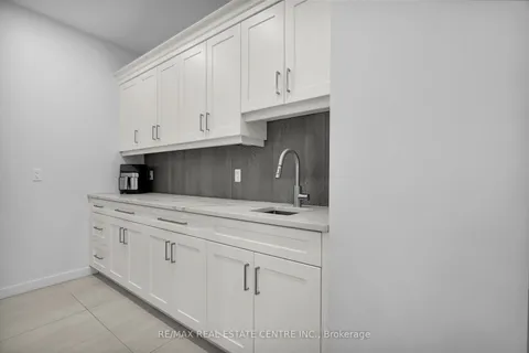 2088 IRONWOOD Road, ON N6K 0C5