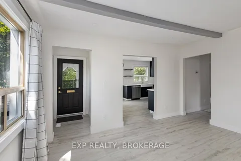 19 Scott Street, ON K7L 1L3