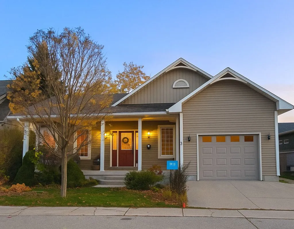 97 St Patrick Street, ON N7A 2L5