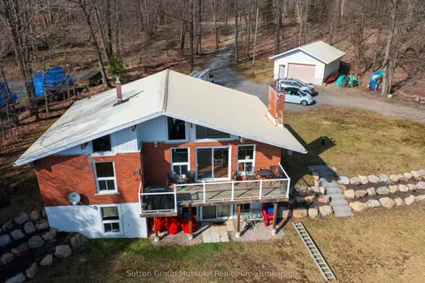 562 and 568 East Waseosa Lake Road, ON P1H 2J4