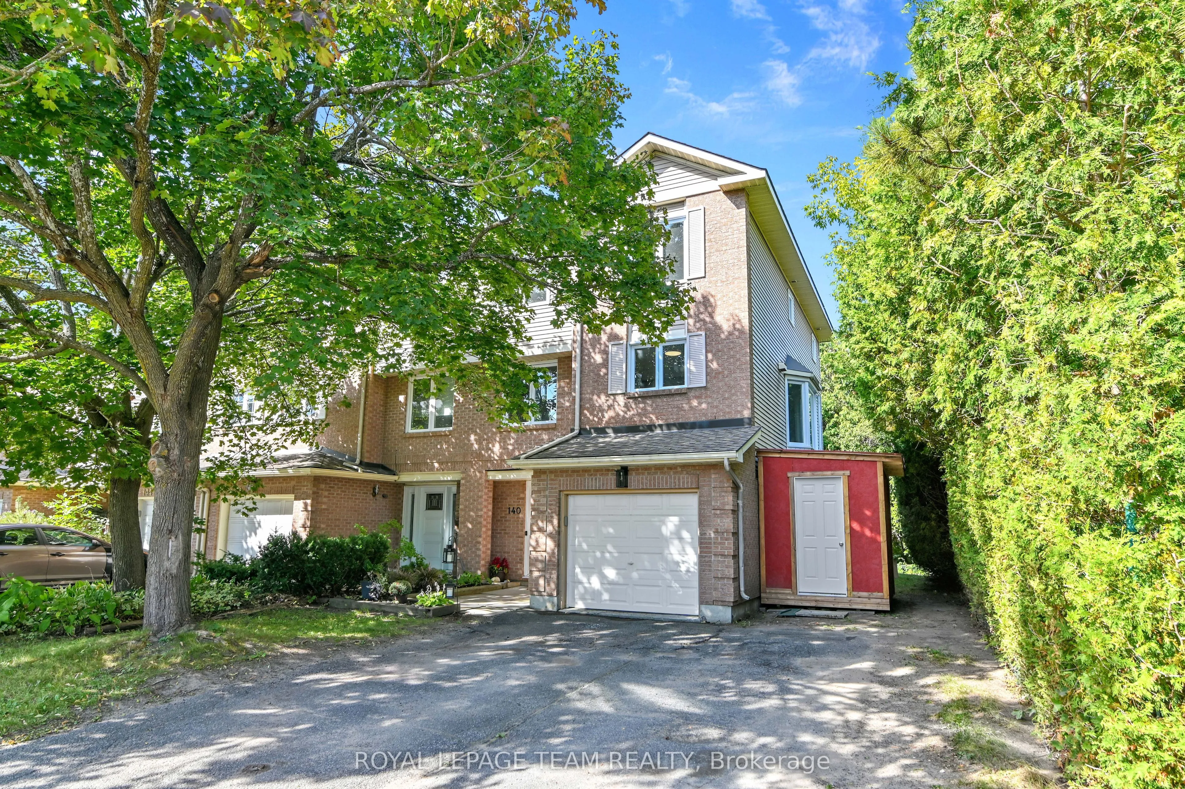 140 Centrepointe Drive, ON K2G 5C3