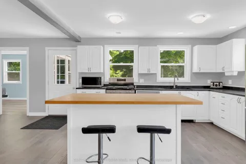 932 Hunt Club Road, ON K0K 2K0