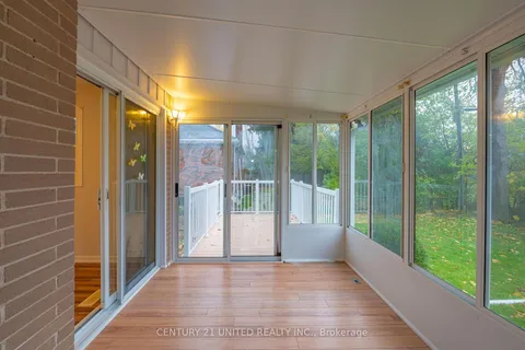 835 Barnardo Avenue, ON K9H 5W1