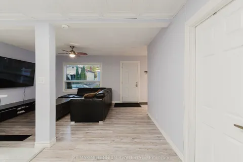 50 East 33rd Street, ON L8V 3T1