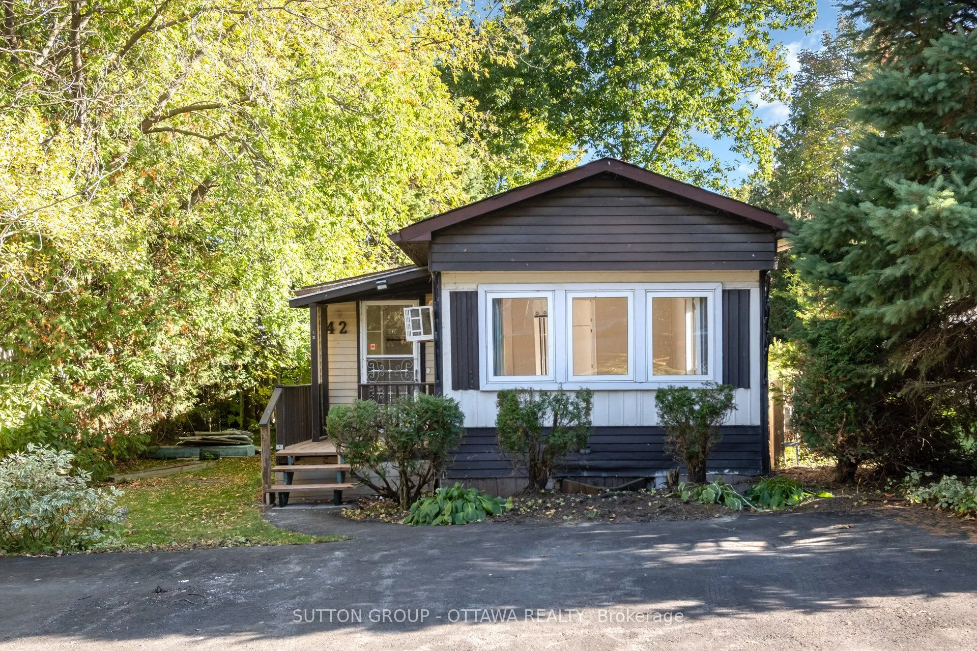 7481 MITCH OWENS Road, ON K1G 3N4