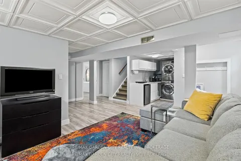 629 Penner Street, ON L0S 1T0