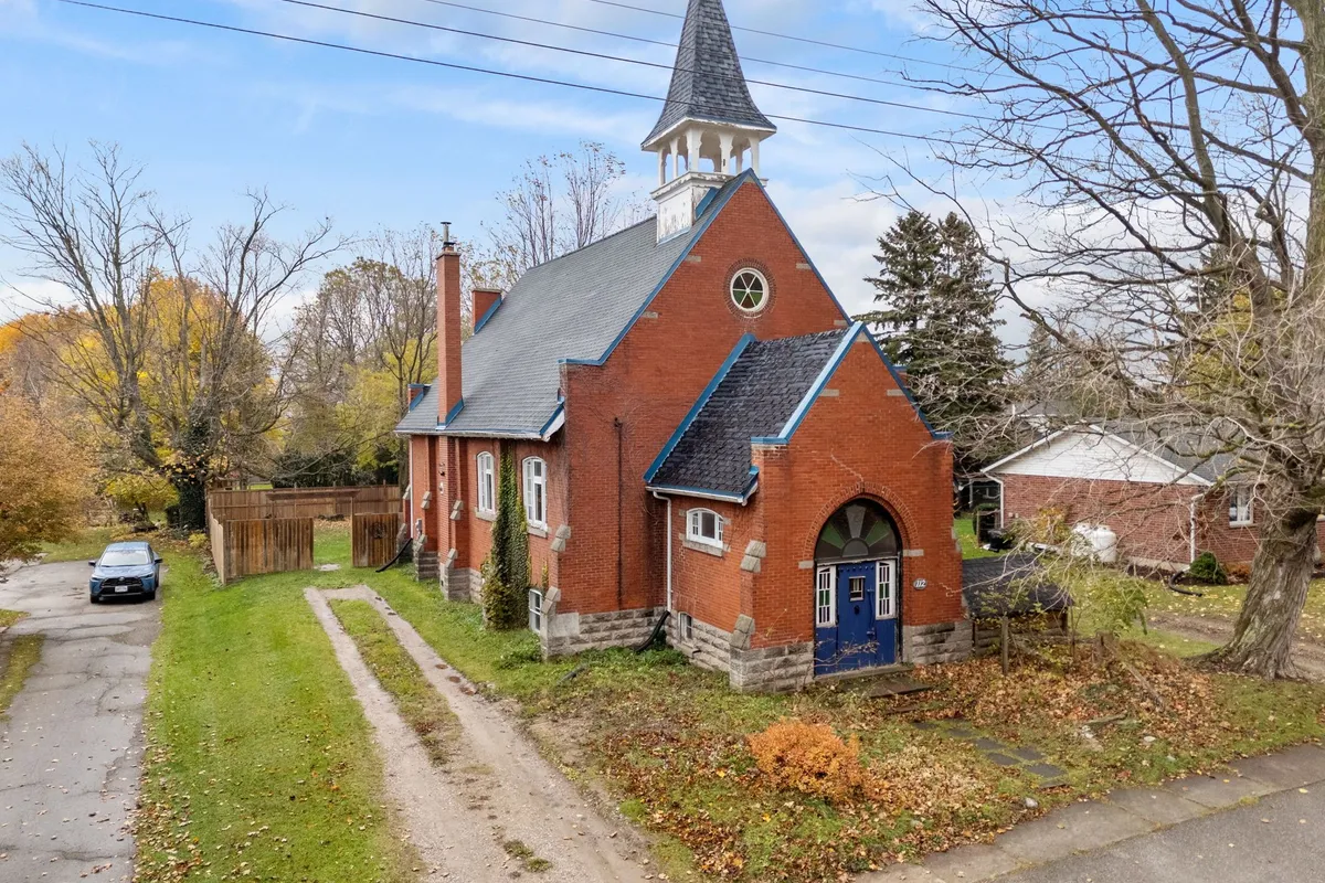 112 Goderich Street, ON N0M 1E0