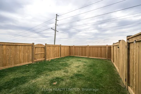 33 Evylean Court, ON N5P 3S6