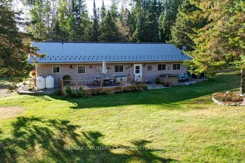 1689 Graphite Road, ON K0L 2S0