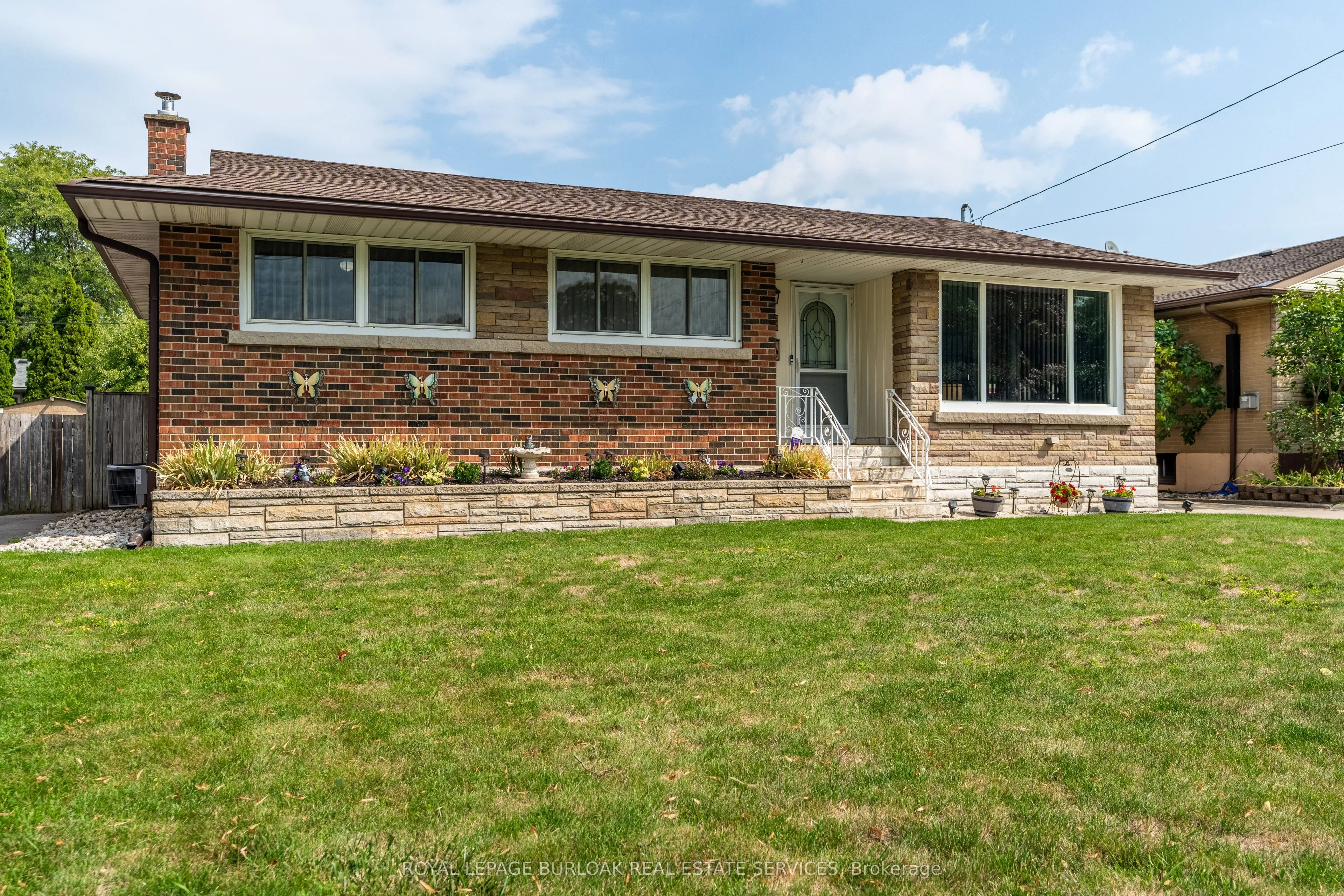 7 Kenwood Crescent, ON L8T 1W3