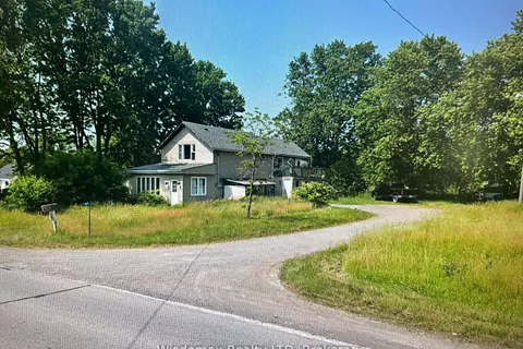 1819 Thompson Acres, ON L2A 6B3