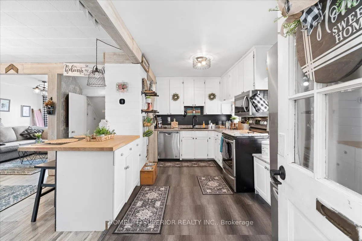 196 First Street, ON K0L 1L0