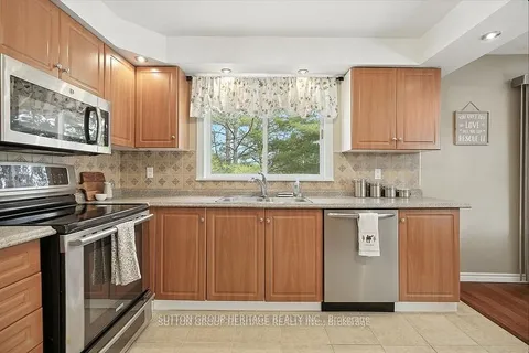 184 Pirates Glen Drive, ON K0M 1A0