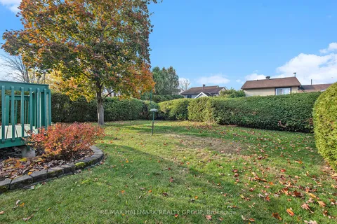 1570 Payette Drive, ON K1E 1S9