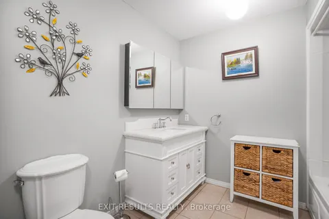 439 Tupper Street, ON K6A 3L9