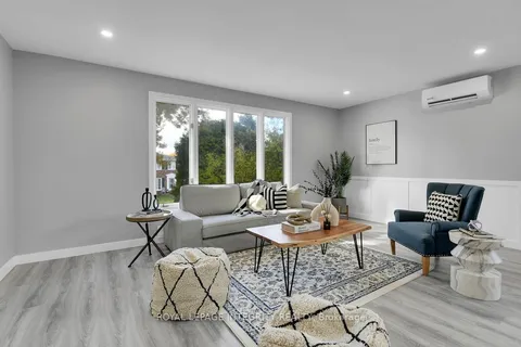 3 Ashwick Court, ON K2G 3S4