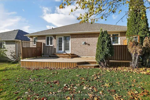 2940 Jennifer Drive, ON K9L 1Z9