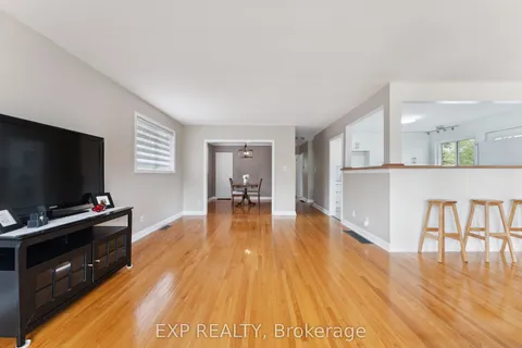 218 Farley Avenue, ON K8N 4L5