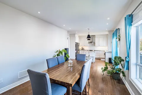 543 Wansbrough Way, ON L9V 2S6