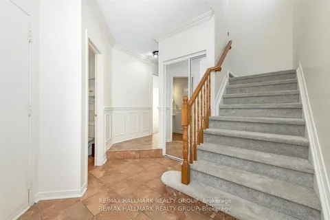 55 Willow Glen Drive, ON K2M 1K9