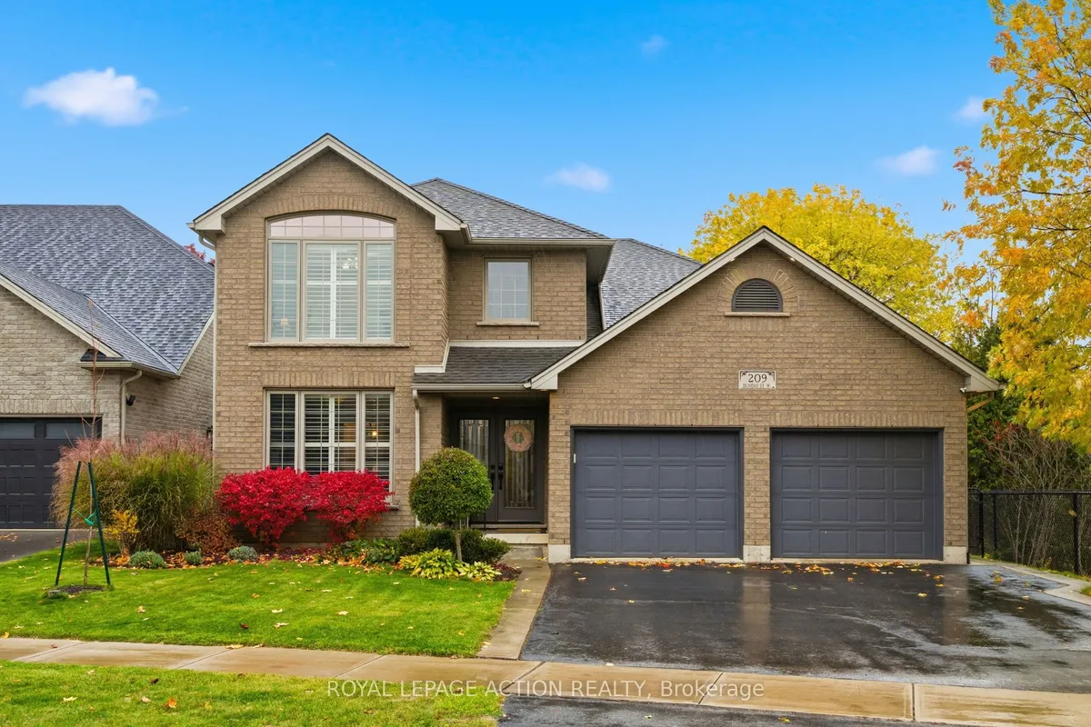 209 Dundas Street, ON N3L 4H3