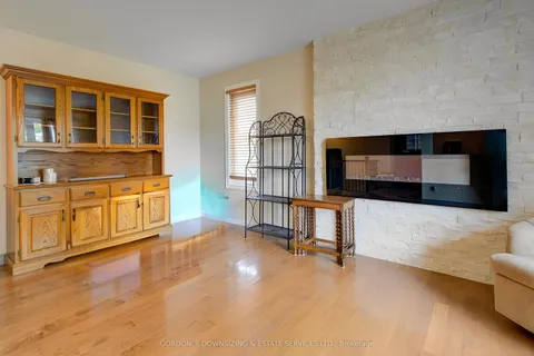 114 Parkview Heights, ON K8V 0A3